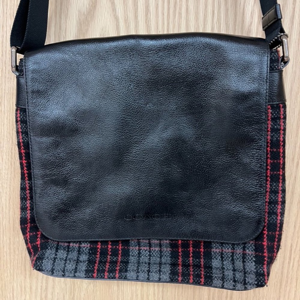 Coach | Sullivan Messenger Bag